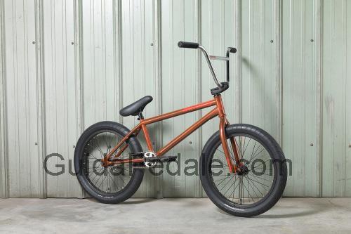 Sunday Chris Childs scheda tecnica e recensioni